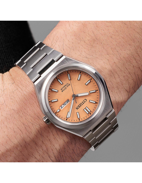 Citizen Super Titanium Eco-Drive AW0130-85ZE Karóra - 2
