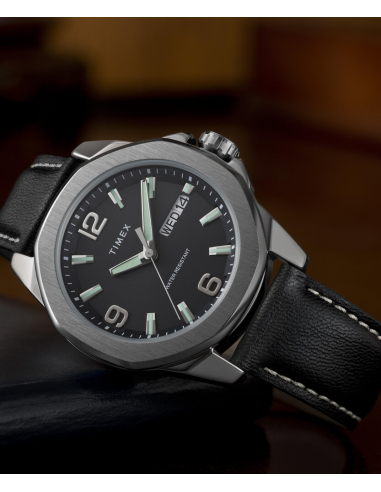 Timex Essex TW2W92900 腕時計 - 2