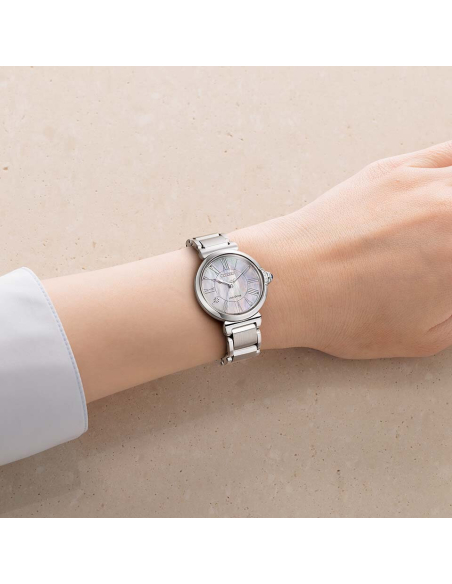 Citizen L Eco-Drive EM1060-87Y 腕時計 - 8