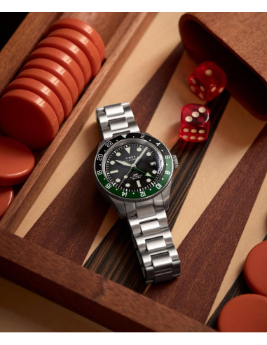 Timex Zegarek Waterbury Heritage GMT Automatic TW2Y60800