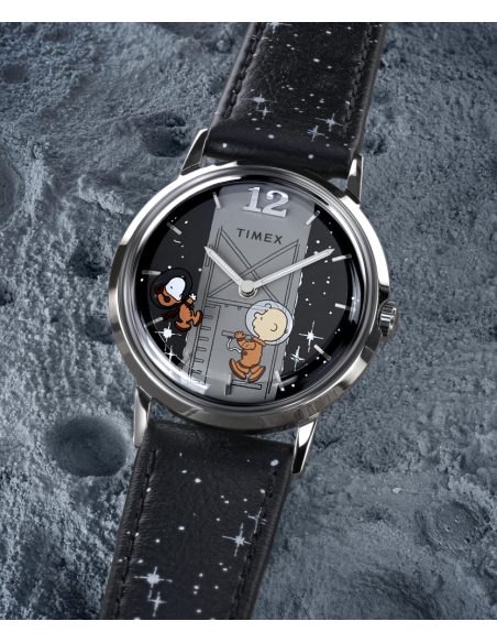 Timex Peanuts Marlin TW2W89700 Watch
