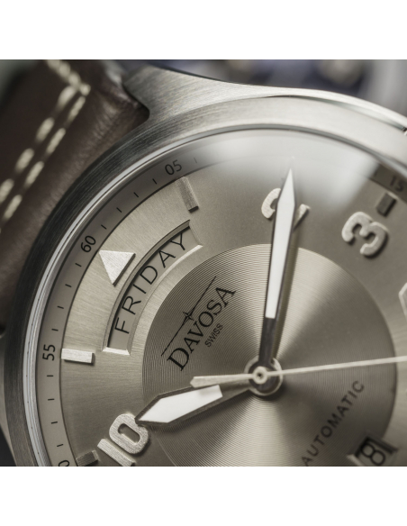 Davosa Newton Pilot Day-Date Automatique 161.585.15 Montre - 3
