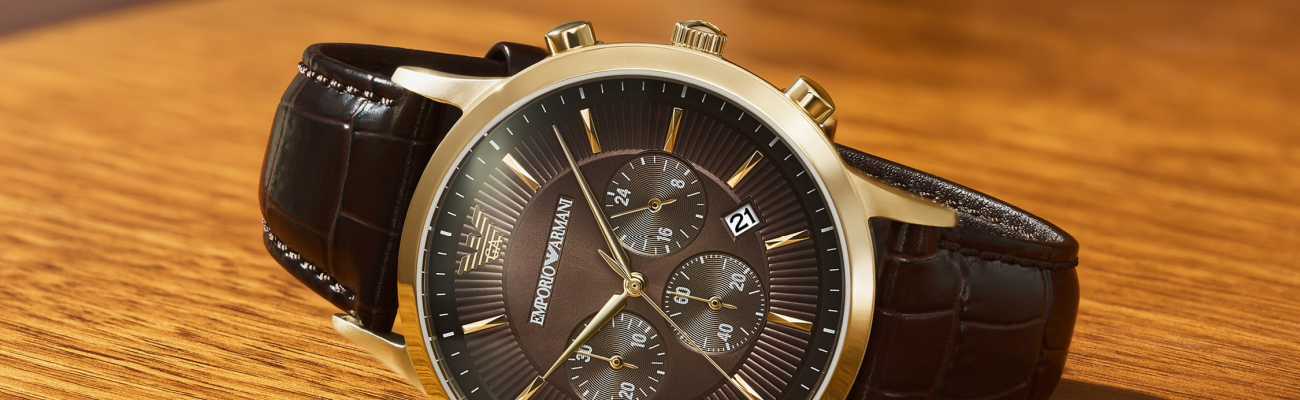 Údržba spoločenských hodiniek: Ako čistiť a chrániť kožené remienky Emporio Armani