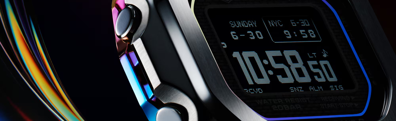 Casio G-SHOCK GMW-BZ5000RC-1ER The Full Metal Rainbow